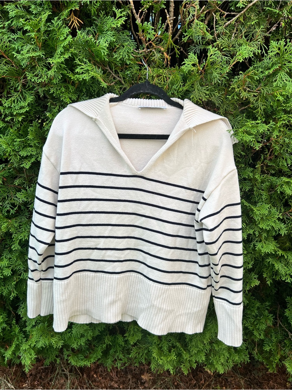 Zara Cream Sweater with Black Stripes V-Neck